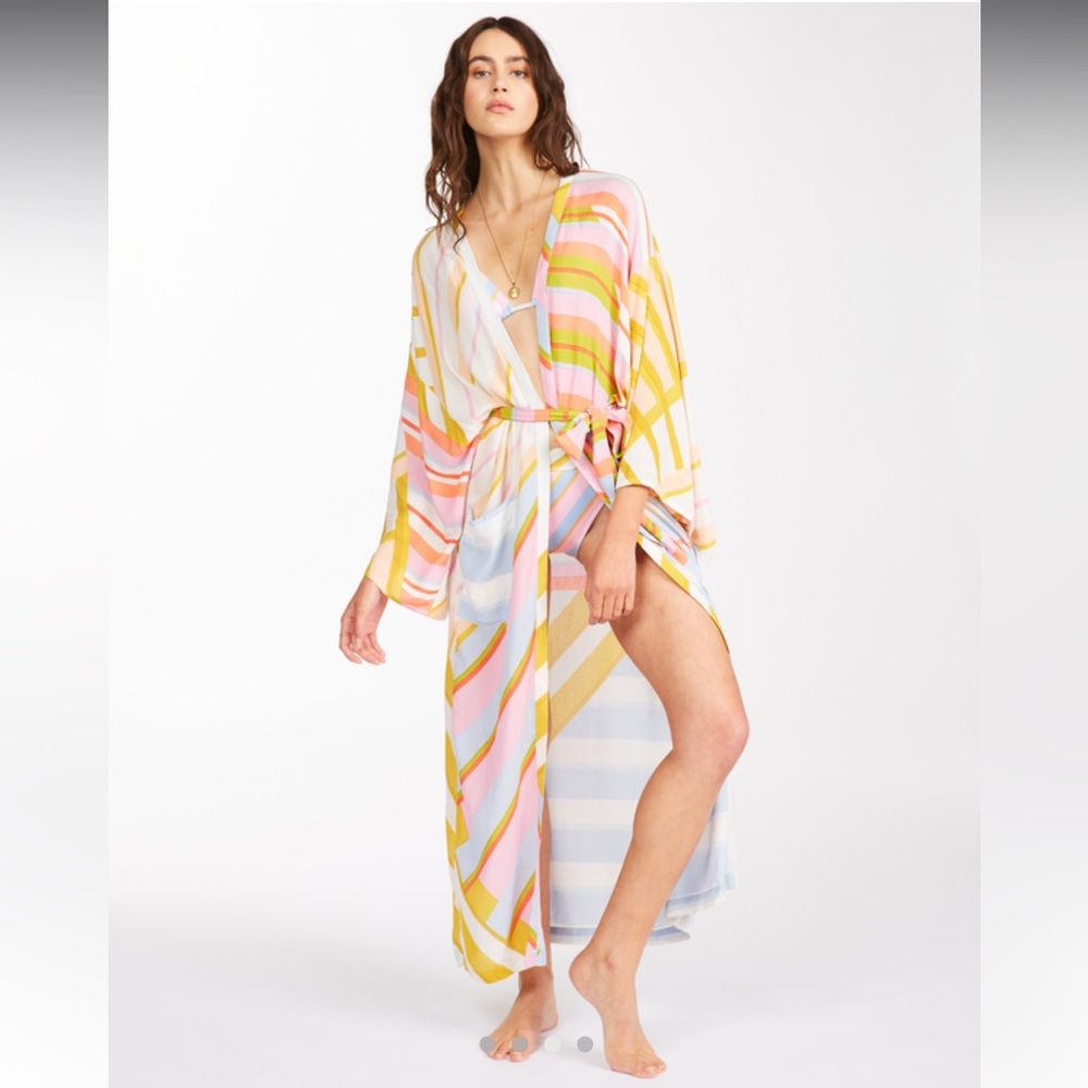 Billabong Head Over Heels boho coverup kimono